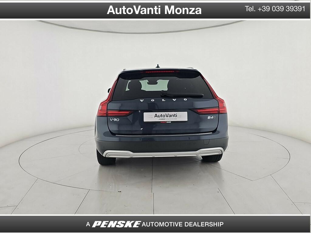 Volvo V90 Cross Country 2.0 b4 Plus awd auto