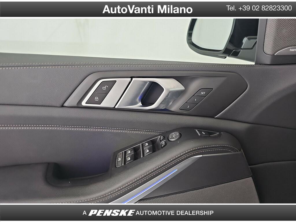 BMW X5 xdrive30d mhev 48V xLine auto