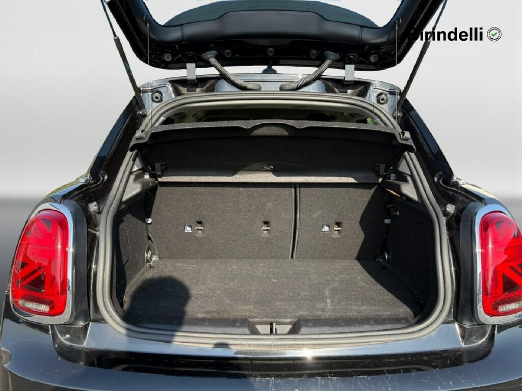 Mini Cooper 1.5 TwinPower Turbo Cooper Business DCT