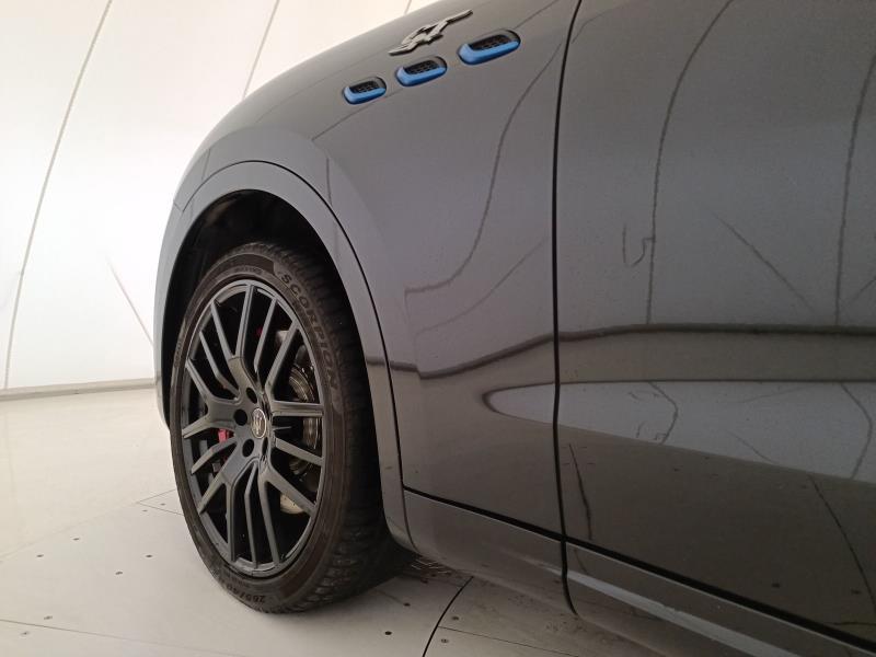 Maserati Levante 2.0 mhev GT 330cv auto