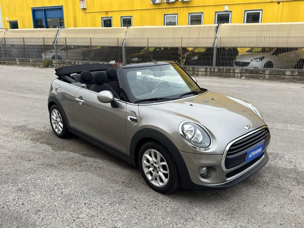 Mini Cooper D Cabrio 1.5 Cooper D Boost Auto