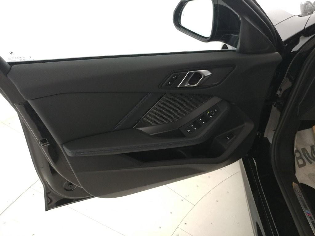 BMW Serie 1 118d MSport auto