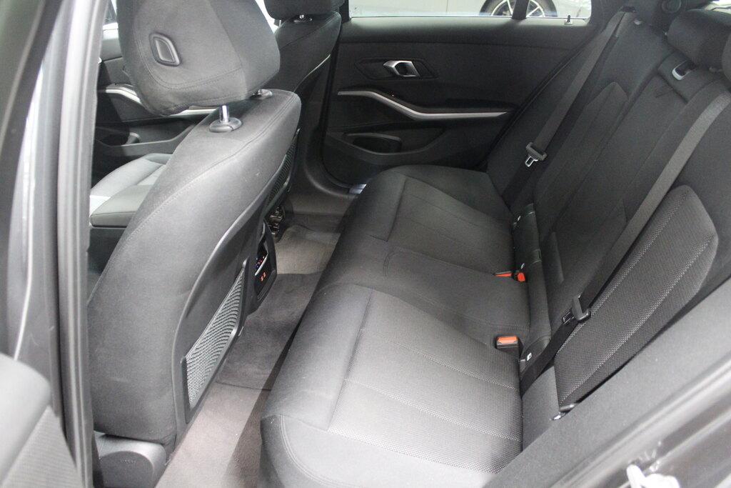 BMW Serie 3 320d Touring mhev 48V Business Advantage auto