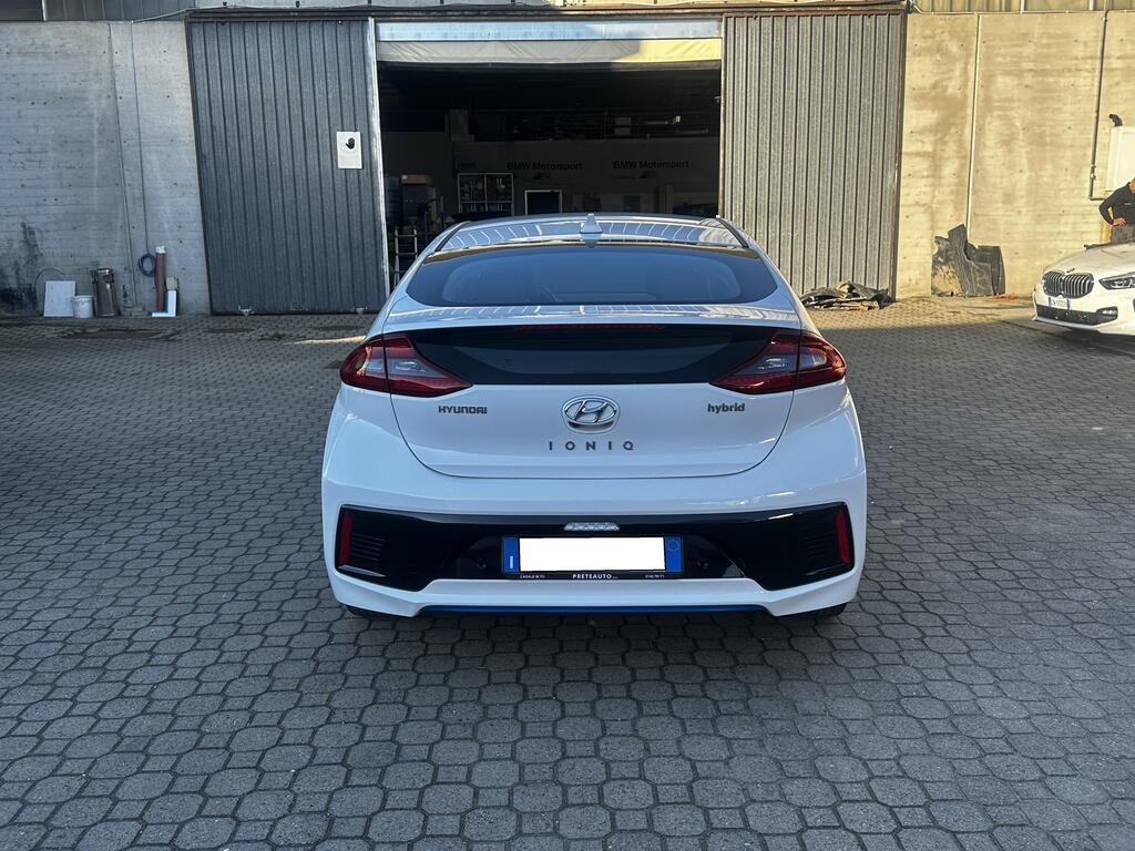 Hyundai Ioniq 1.6 hybrid Style 6dct my19