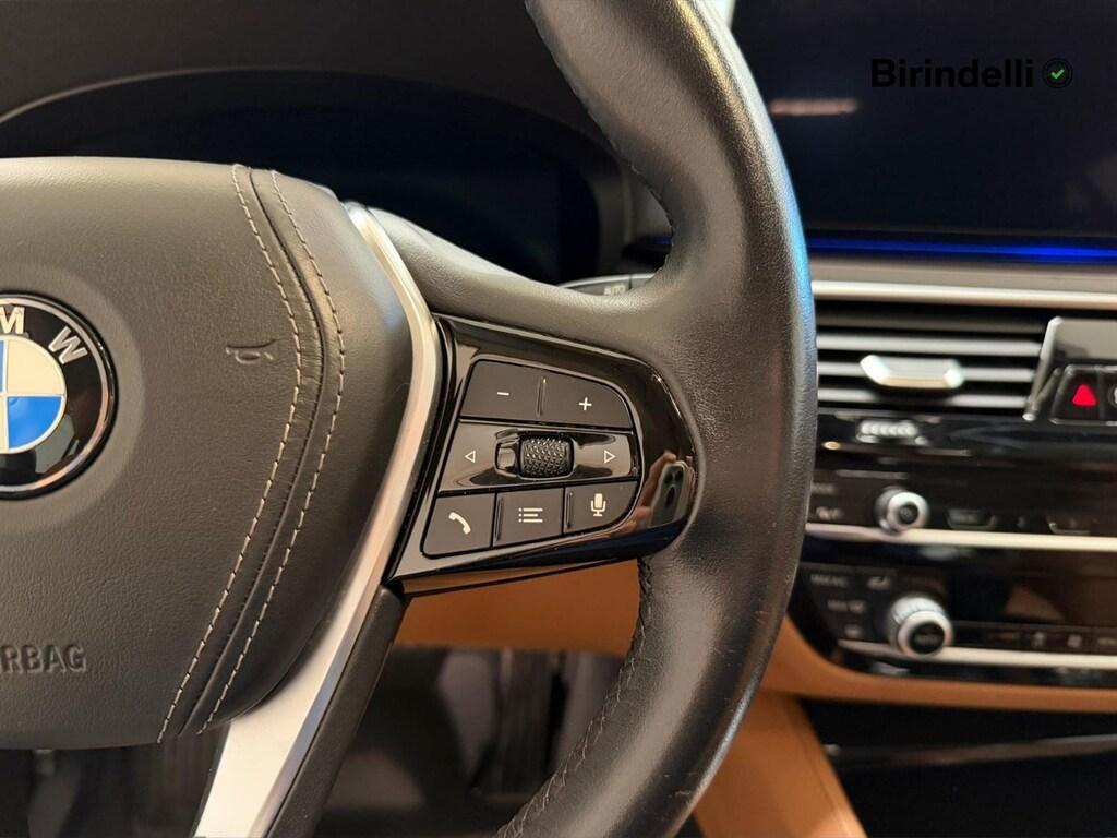 BMW Serie 5 520d Touring mhev 48V xdrive Luxury auto