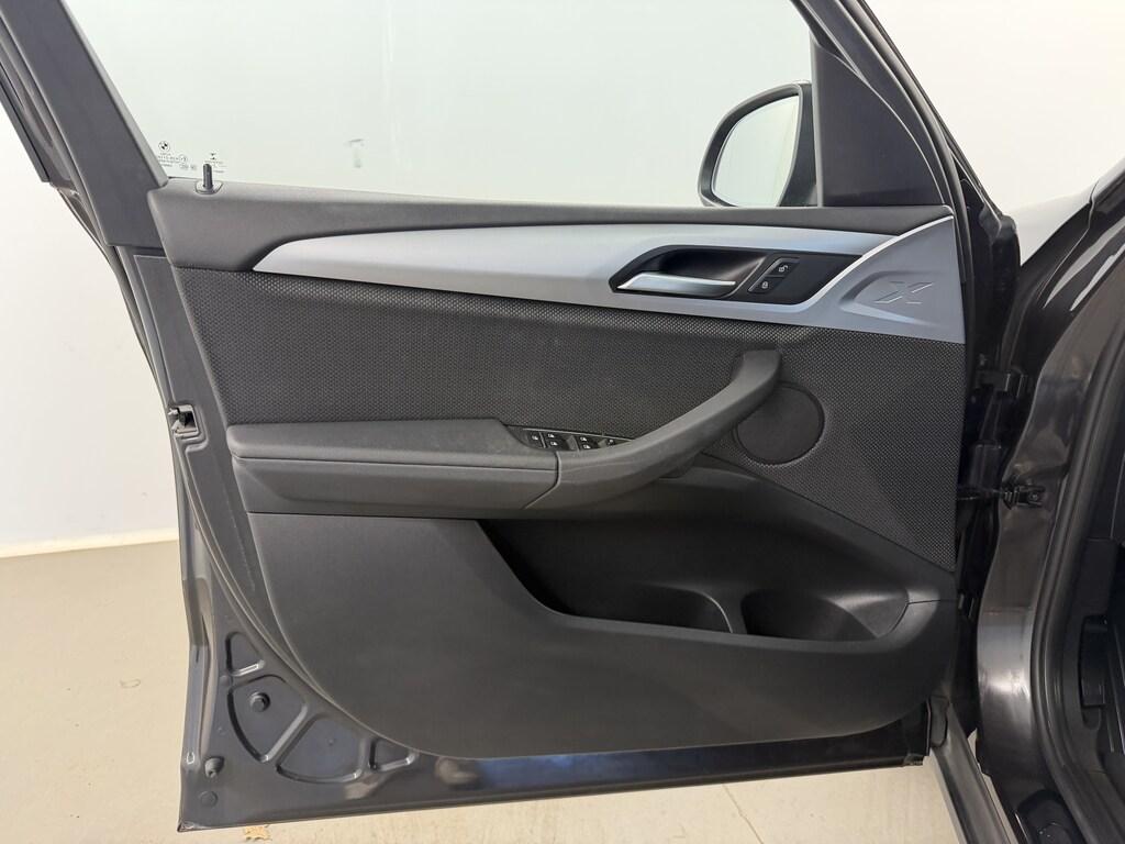 BMW X3 xdrive20d mhev 48V auto