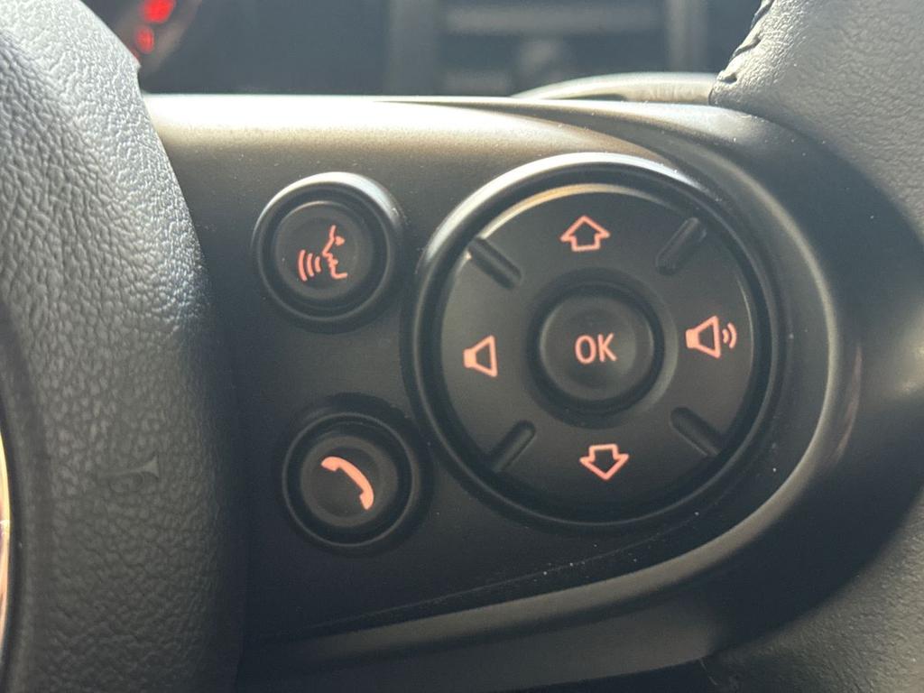 Mini Cooper D Cabrio 1.5 Cooper D