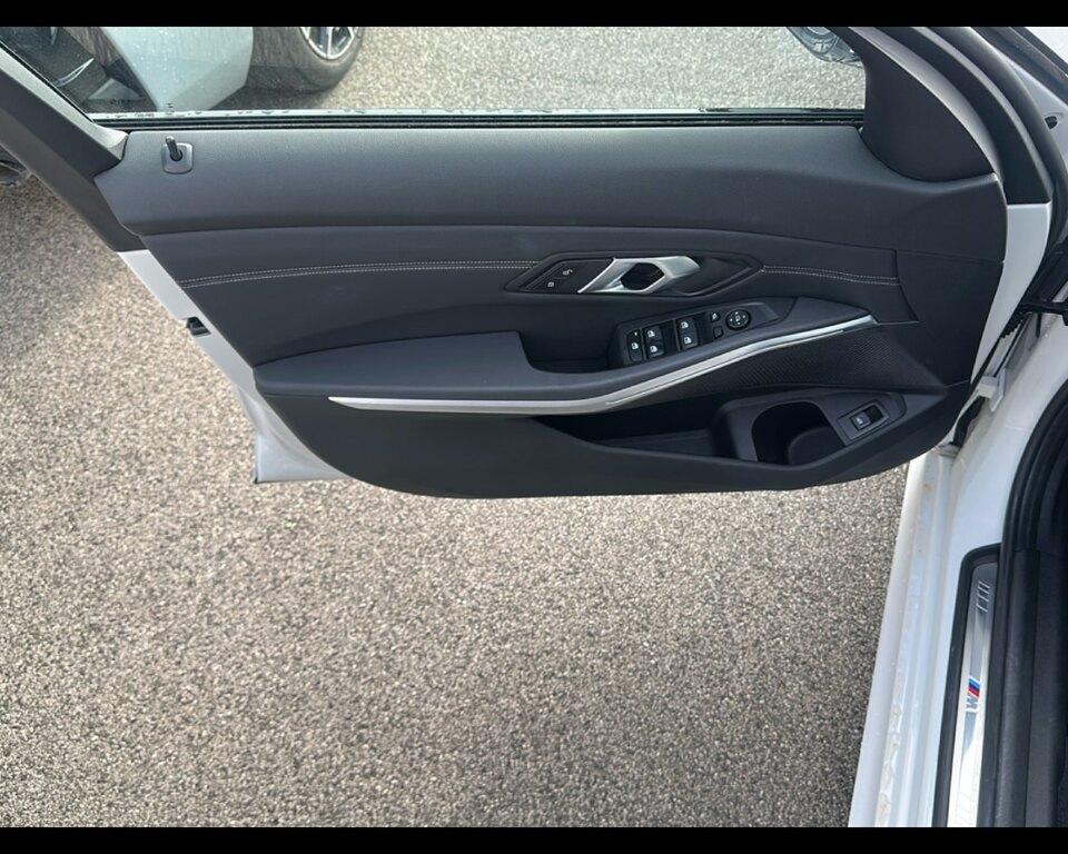 BMW Serie 3 320d Touring mhev 48V xdrive M Sport Pro auto