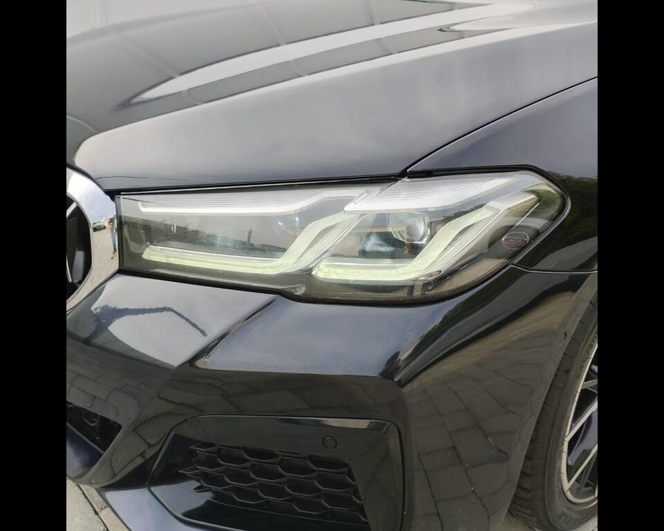 BMW Serie 5 520d Touring mhev 48V xdrive Msport auto