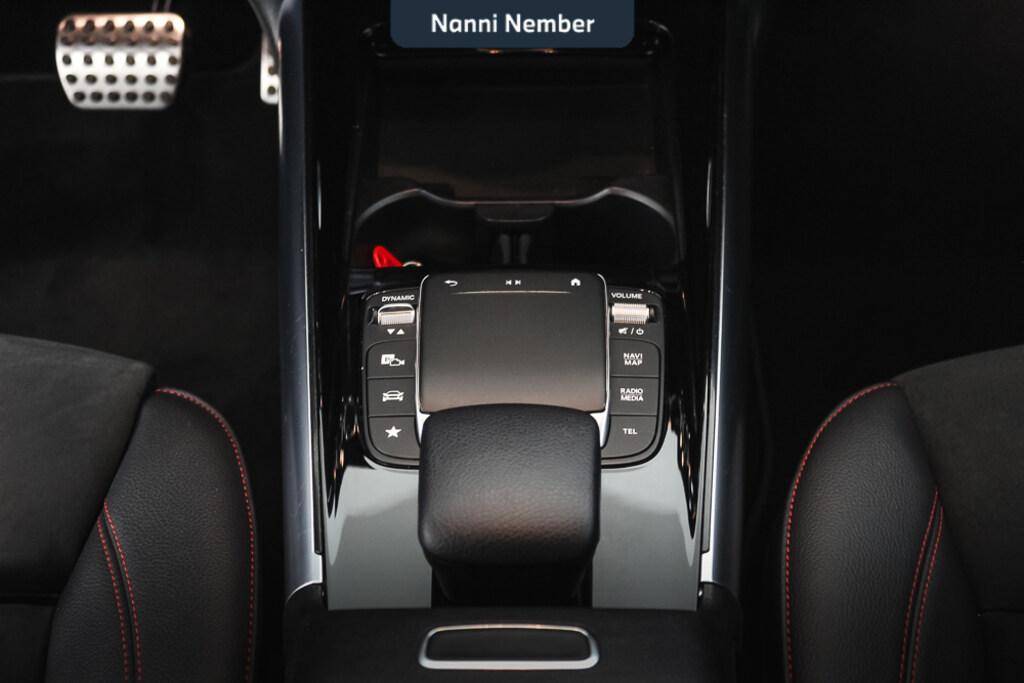 Mercedes GLA 180 d Premium auto