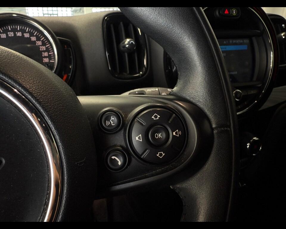Mini Cooper Countryman 1.5 TwinPower Turbo Cooper Hype Steptronic