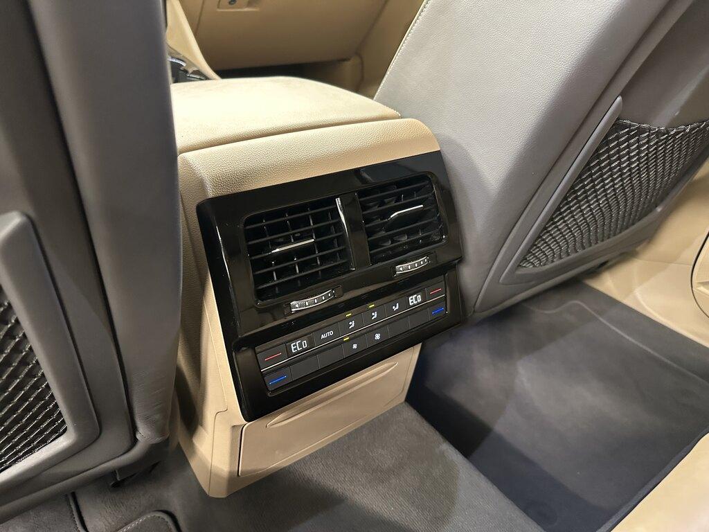 Volkswagen Touareg 3.0 V6 tdi Atmosphere 231cv tiptronic