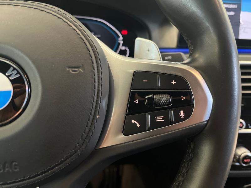 BMW Serie 5 530e xdrive Luxury auto