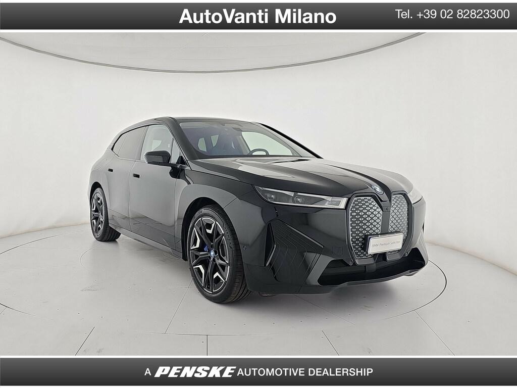 BMW iX xdrive40 pacchetto sportivo