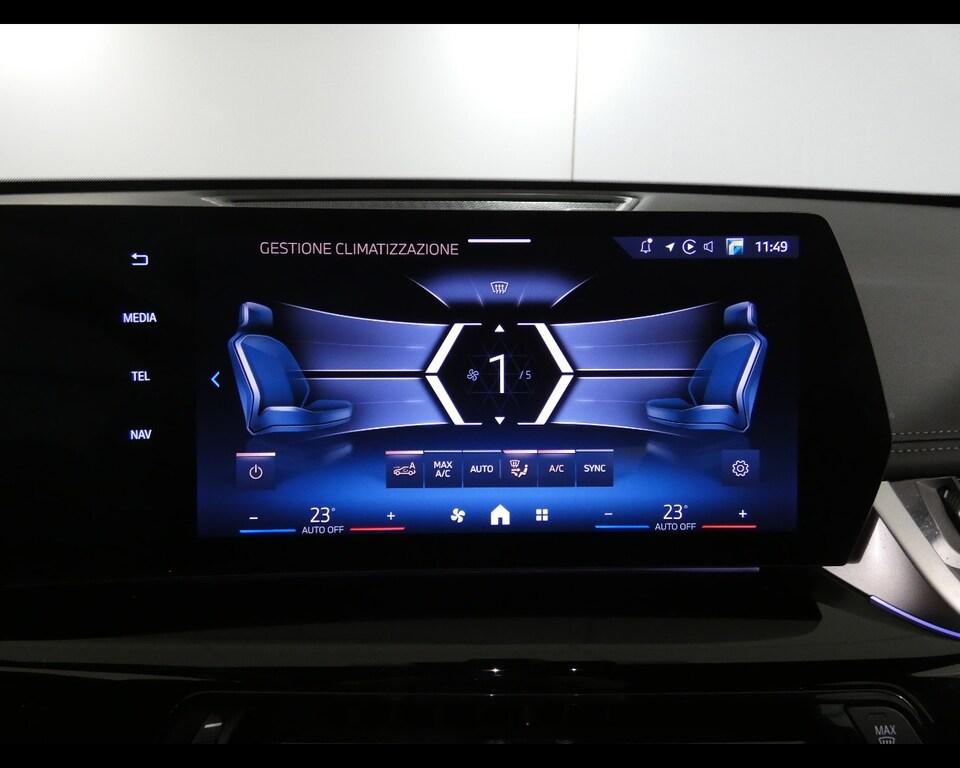 BMW iX1 edrive 20 X-Line