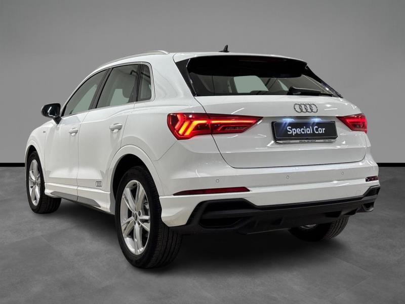 Audi Q3 35 2.0 tdi S Line Edition s-tronic