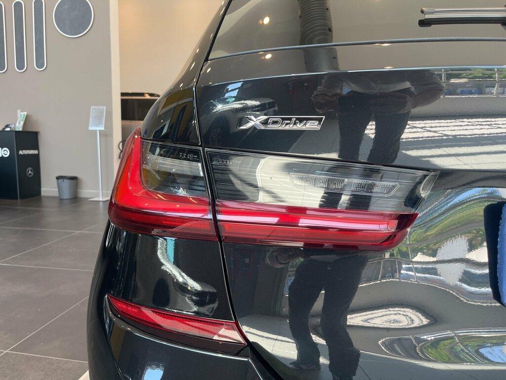 BMW Serie 3 330d Touring mhev 48V xdrive Msport auto