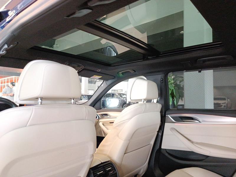 BMW Serie 5 530d Touring mhev 48V xdrive Msport auto
