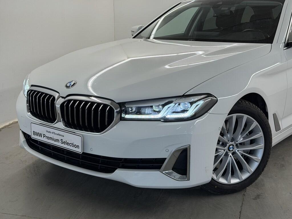 BMW Serie 5 530d Touring mhev 48V xdrive Business auto