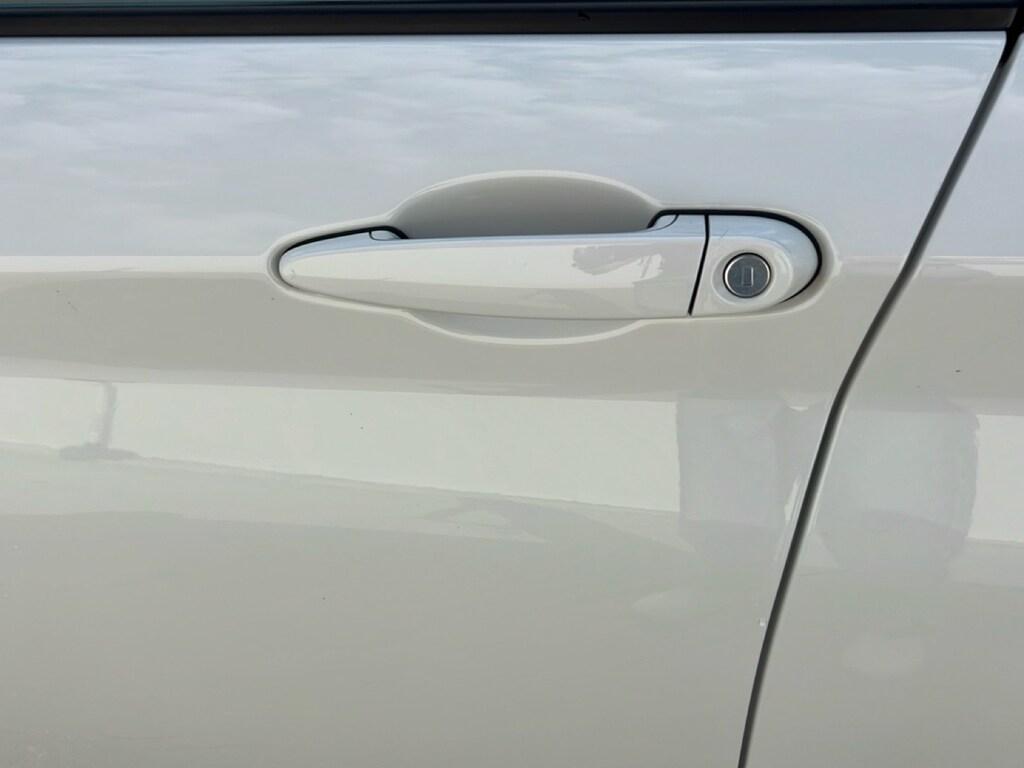 BMW Serie 1 116d Advantage 5p auto