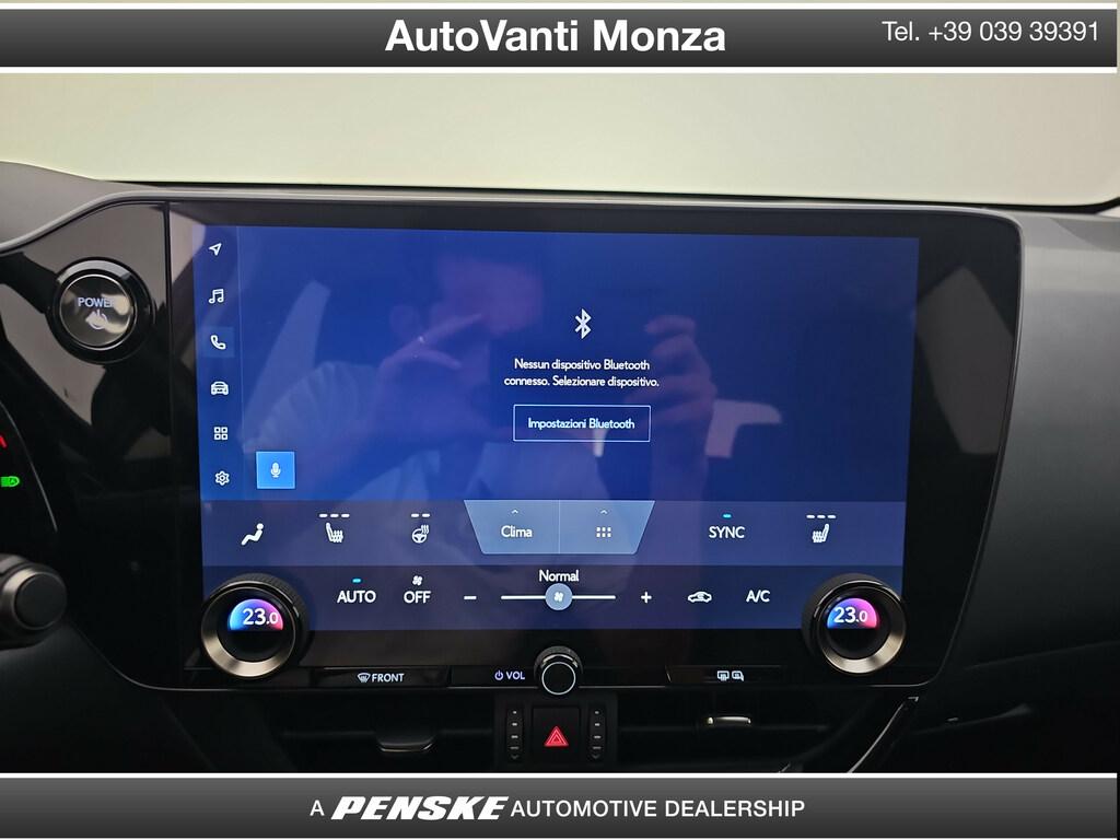 Lexus NX 2.5 plug-in Premium 4wd e-cvt