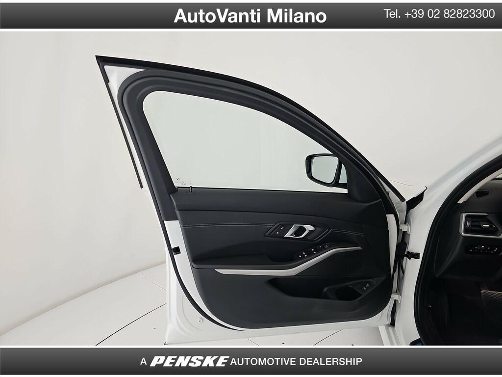 BMW Serie 3 320d Touring mhev 48V xdrive auto