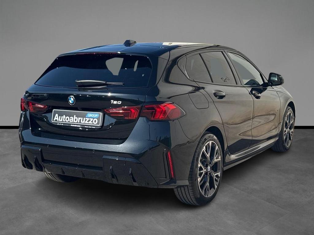 BMW Serie 1 120 48V MSport auto