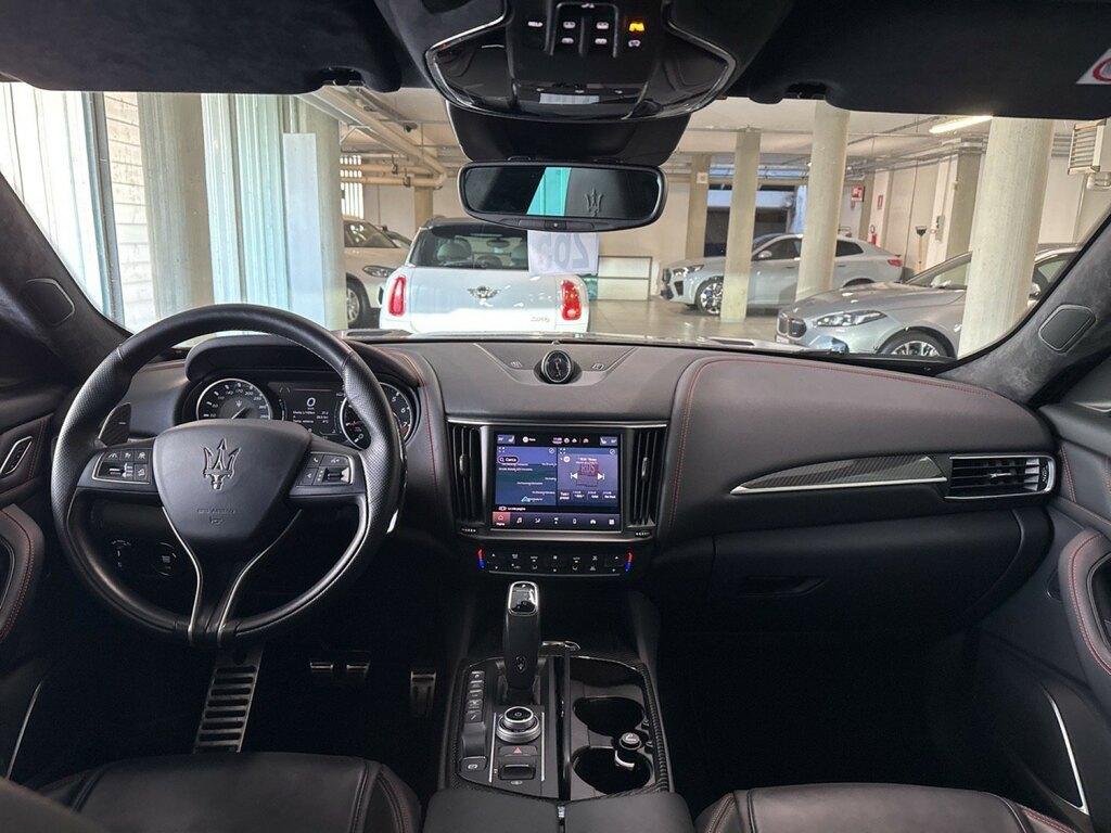 Maserati Levante 3.8 V8 Trofeo 580cv auto