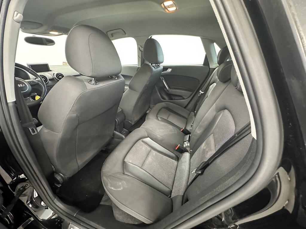Audi A1 Sportback 1.6 tdi Ambition s-tronic