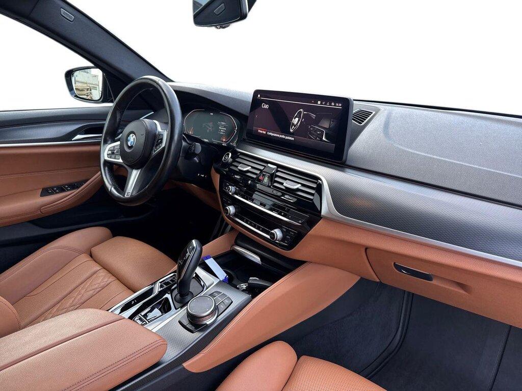 BMW Serie 5 520d Touring mhev 48V xdrive Msport auto