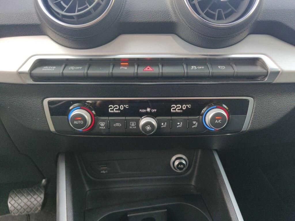 Audi Q2 30 1.6 tdi S Line Edition s-tronic my19