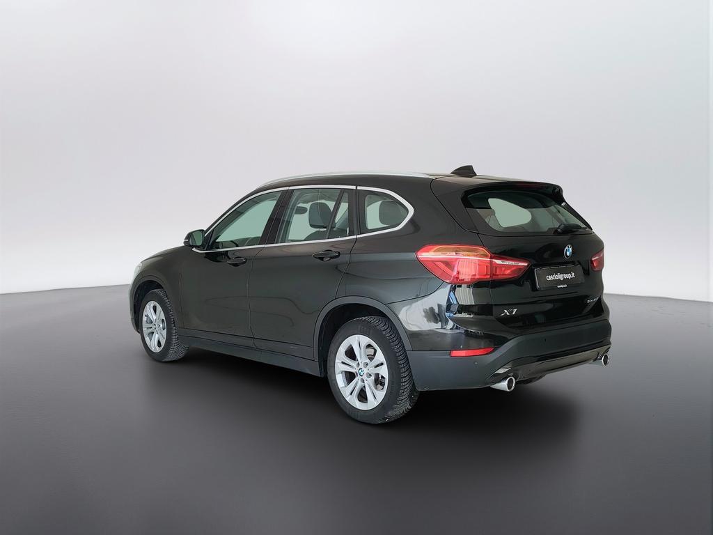 BMW X1 sdrive18d Advantage