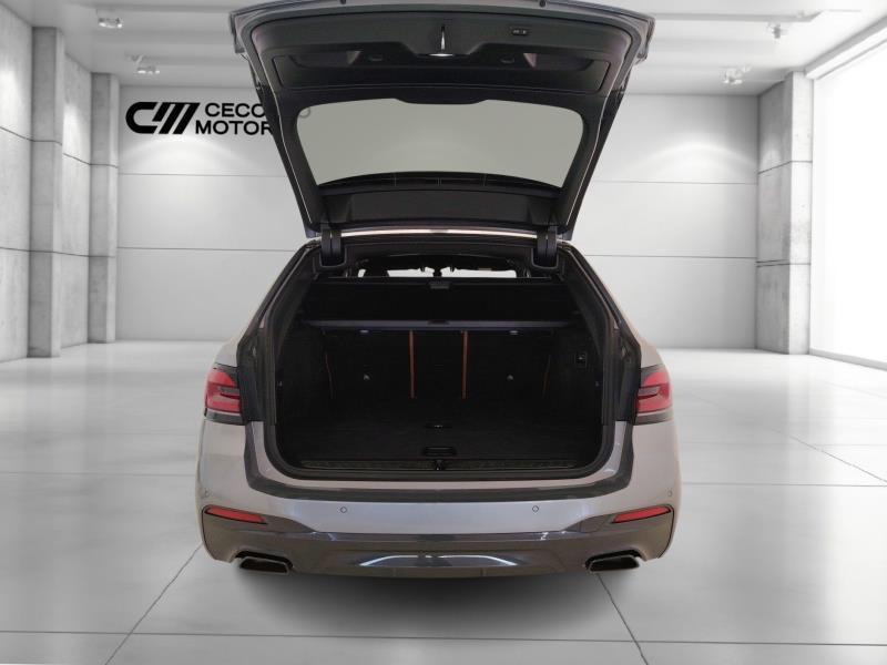 BMW Serie 5 530d Touring mhev 48V xdrive Msport auto