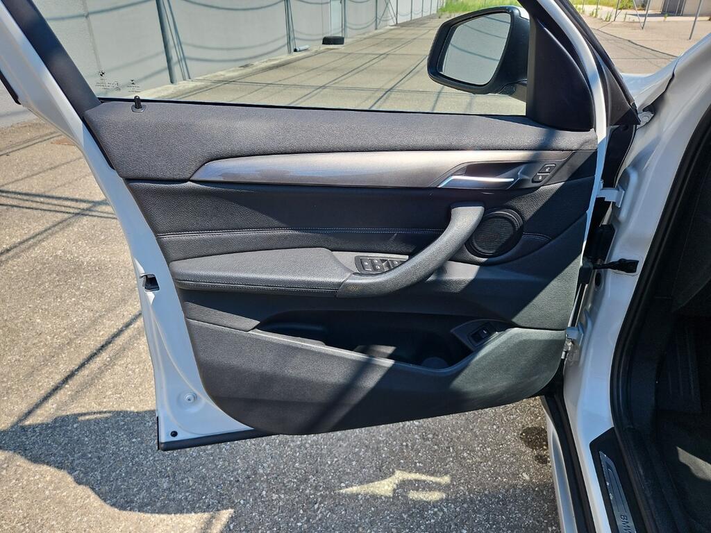 BMW X1 sdrive18d xLine auto