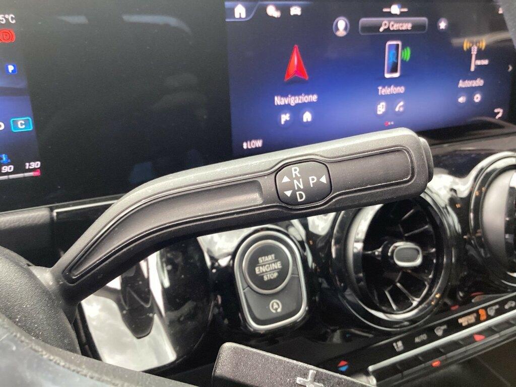 Mercedes GLA 180 d Progressive Advanced auto