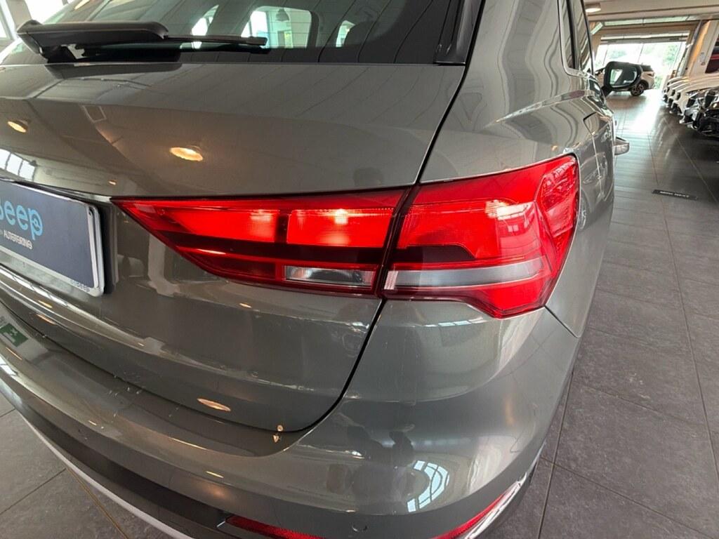 Audi Q3 35 1.5 tfsi mhev Business Advanced s-tronic