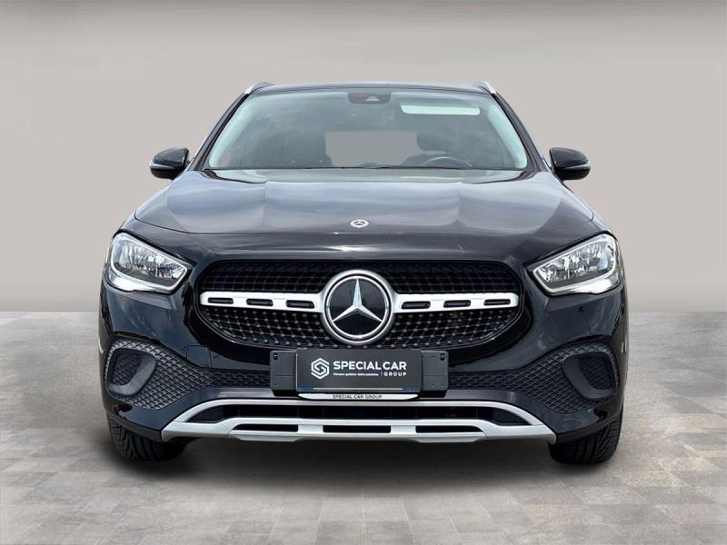 Mercedes GLA 180 d Business auto