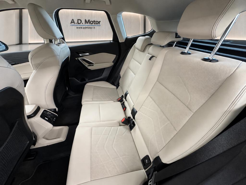 BMW X1 xdrive23i mhev 48V X-Line Edition Balance auto