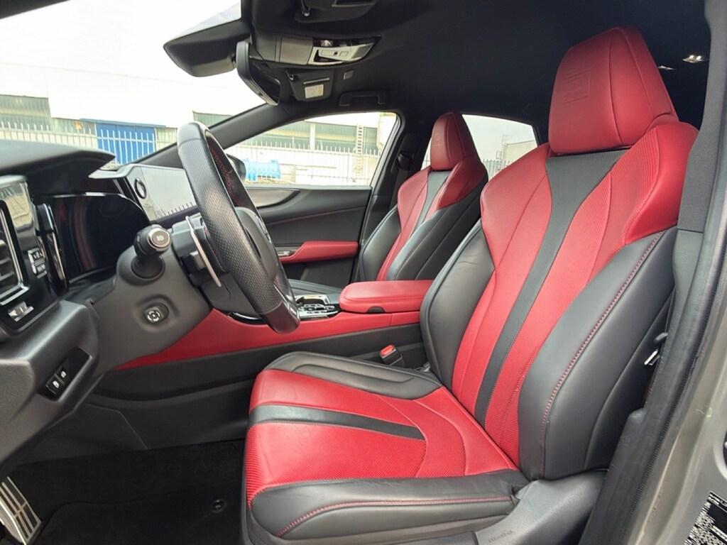 Lexus NX 2.5 plug-in F-Sport 4wd e-cvt