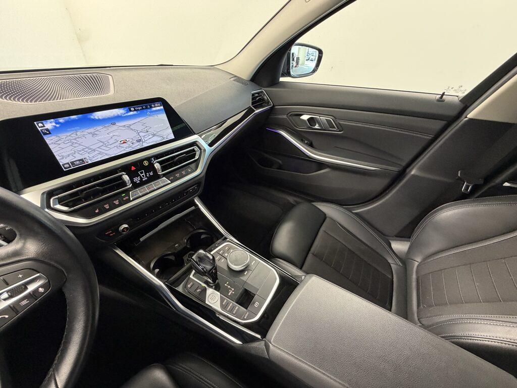 BMW Serie 3 320d Touring mhev 48V xdrive Sport auto