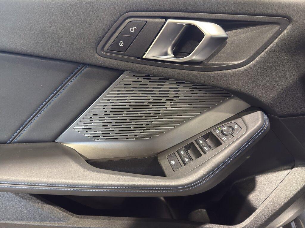 BMW Serie 1 120d 48V auto