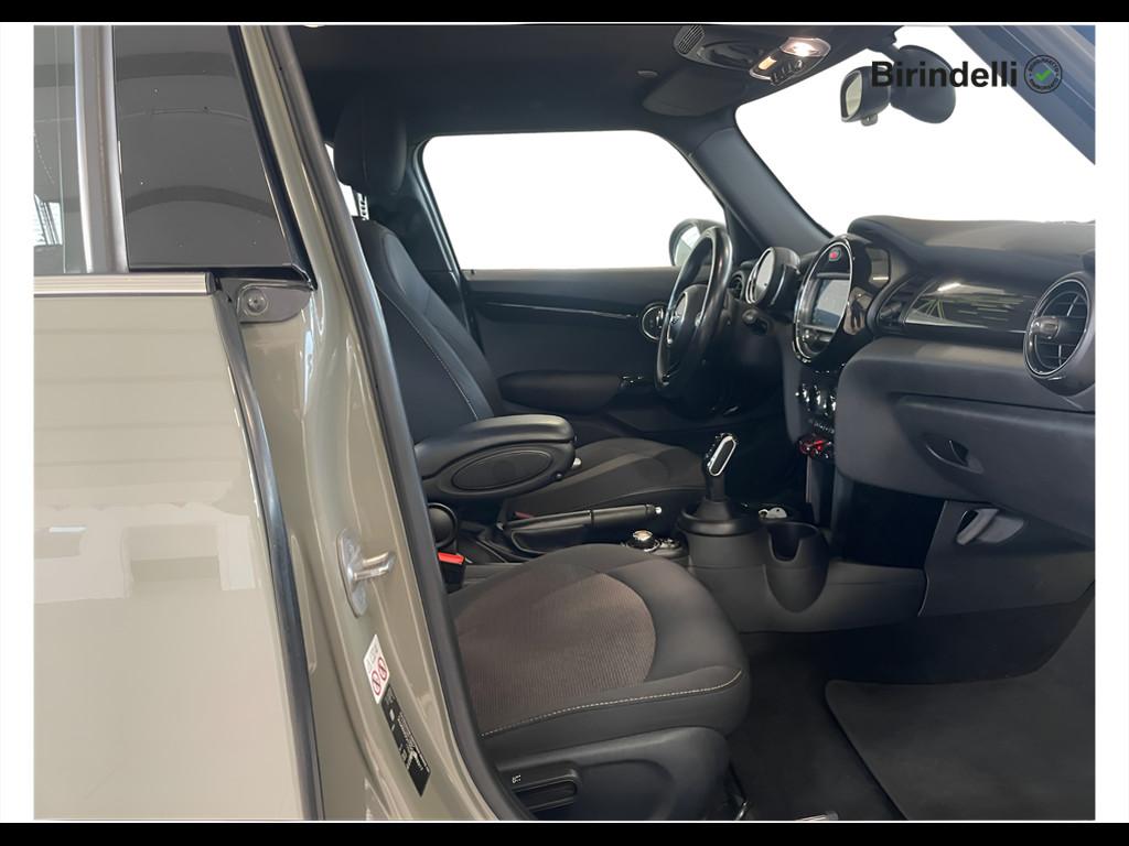 Mini Cooper D 1.5 TwinPower Turbo Cooper D Hype DCT