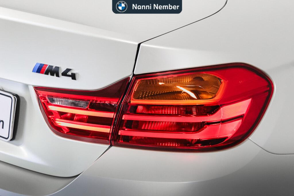 BMW M4 Coupe 3.0 dkg