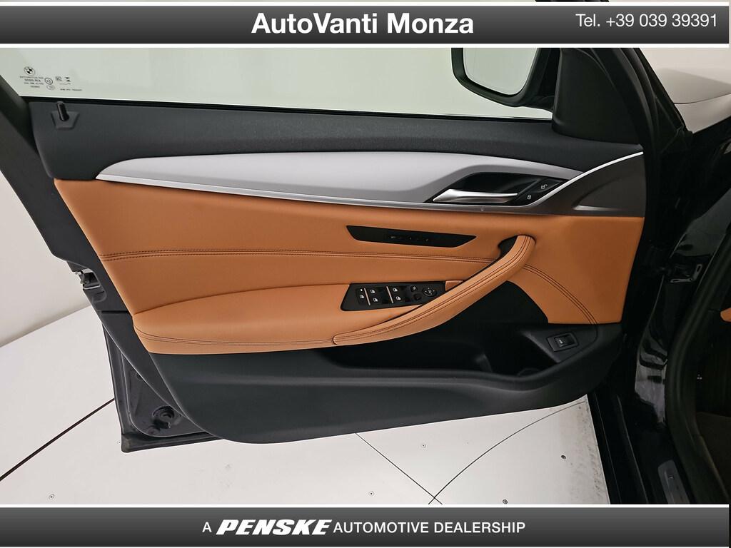 BMW Serie 5 520d Touring mhev 48V xdrive Msport auto