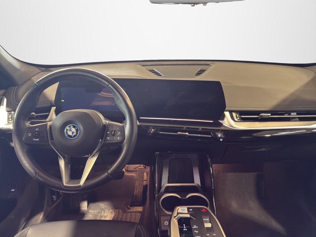 BMW iX1 edrive 20 X-Line