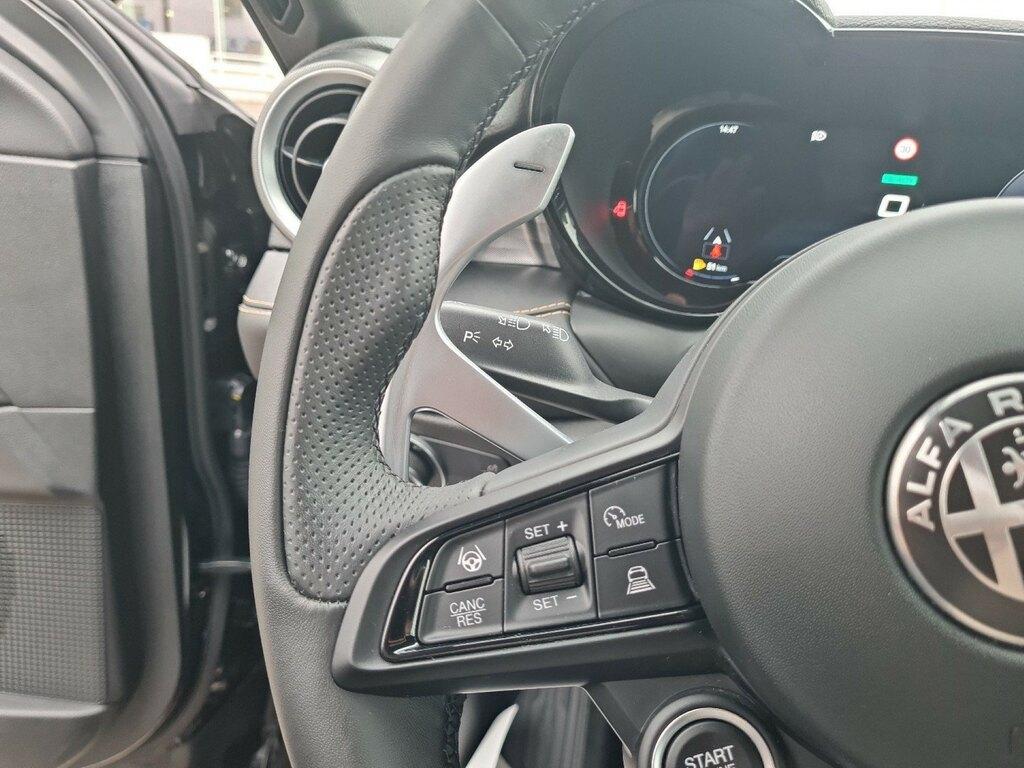 Alfa Romeo Tonale 1.5 hybrid Veloce 160cv tct7