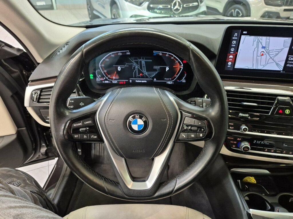 BMW Serie 5 520d Touring mhev 48V Business auto