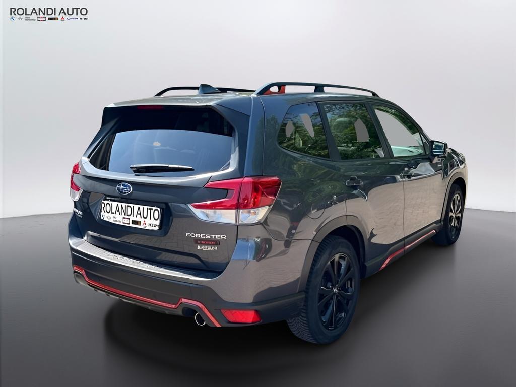 Subaru Forester 2.0i e-boxer 4dventure lineartronic