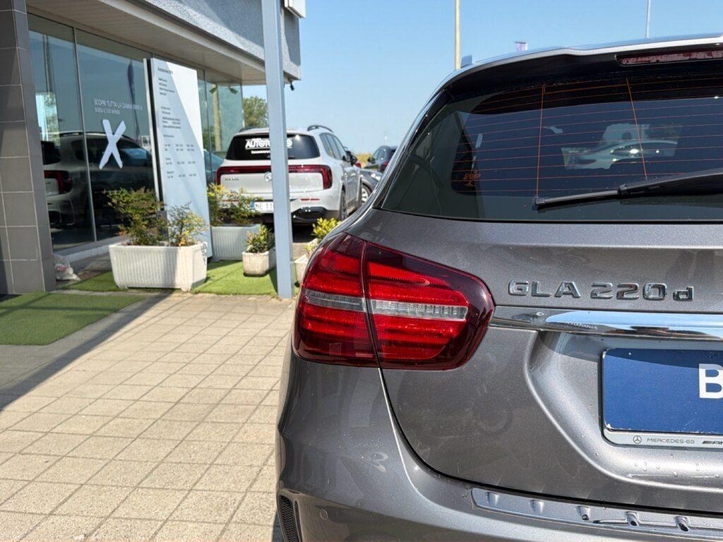 Mercedes GLA 220 d Premium 4matic auto