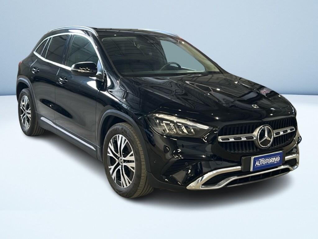 Mercedes GLA 180 d Progressive Advanced auto